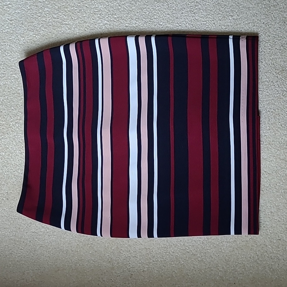 Cleo petite skirt  size 8